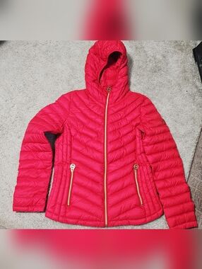 Womens Authentic Michael Kors Packable Down Fill Cherry Red/Gold Jacket Size Sm